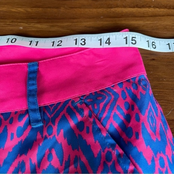 Birdie and bows Scalloped edge belt loops front and back pockets size 4 like new - Picture 8 of 12